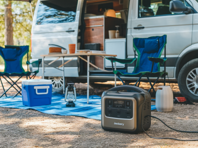 Quel kit de recharge portable (Anker, EcoFlow, Jackery) choisir pour un week-end zéro émission en van aménagé?